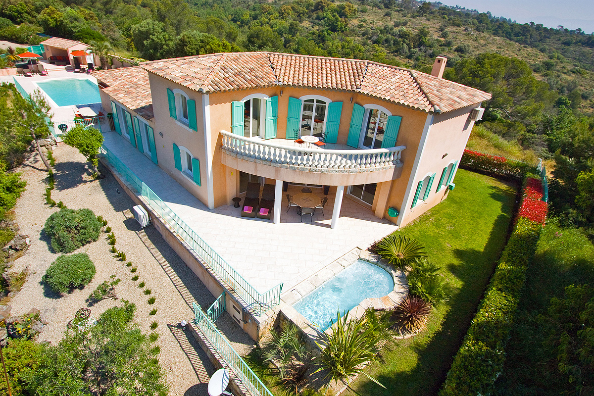 Biot Holiday Villa