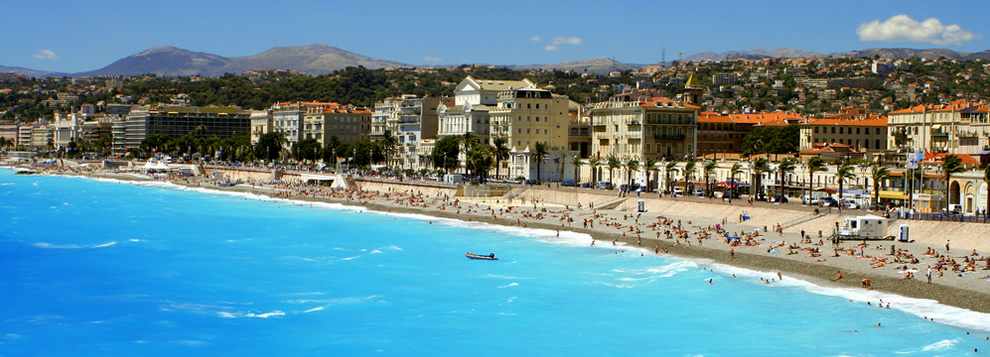 Best Beaches on the Cote d'Azur - Slide 4