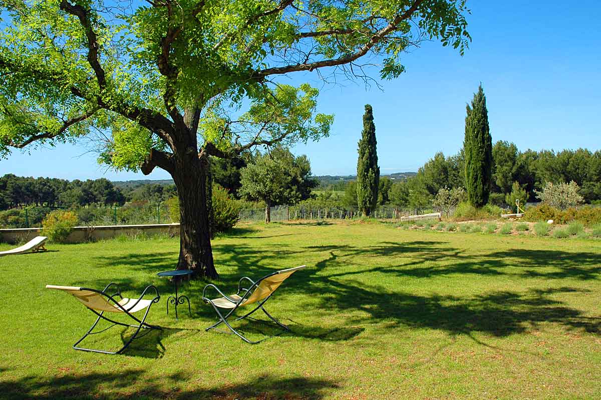 Languedoc Villa with pool sleeps 14