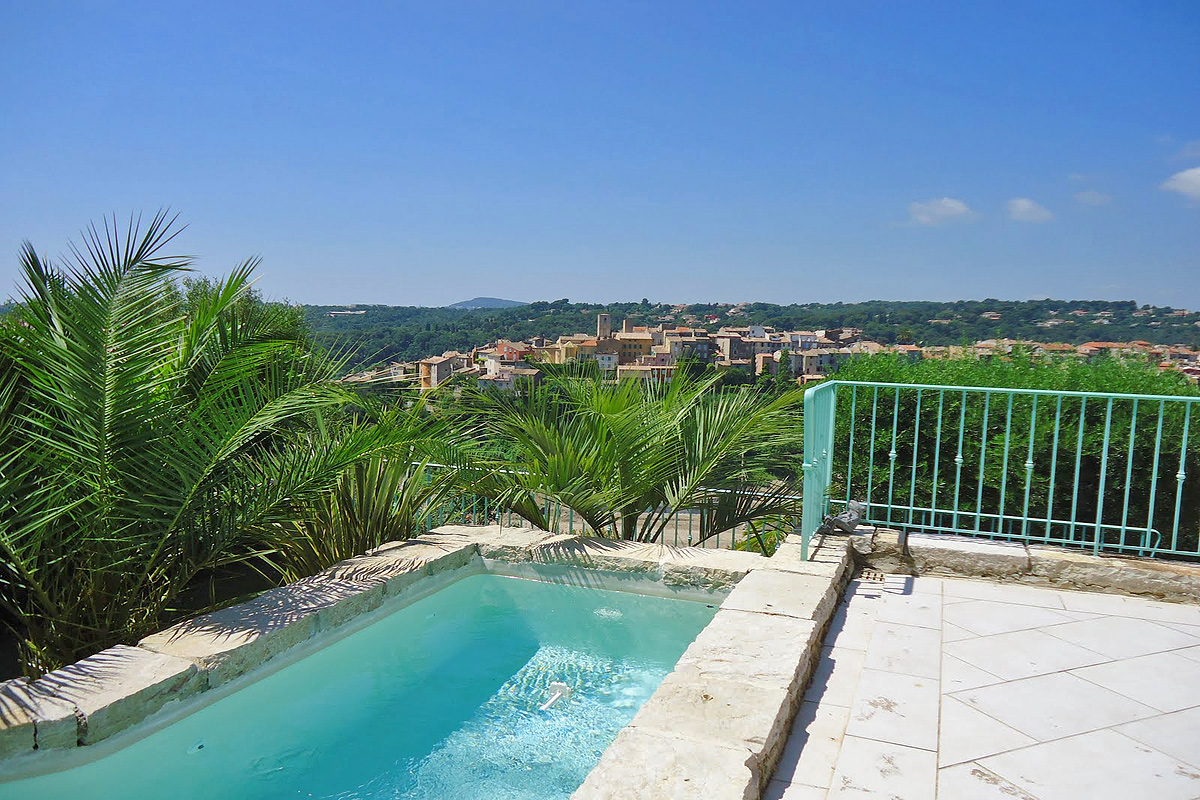 Biot Holiday Villa