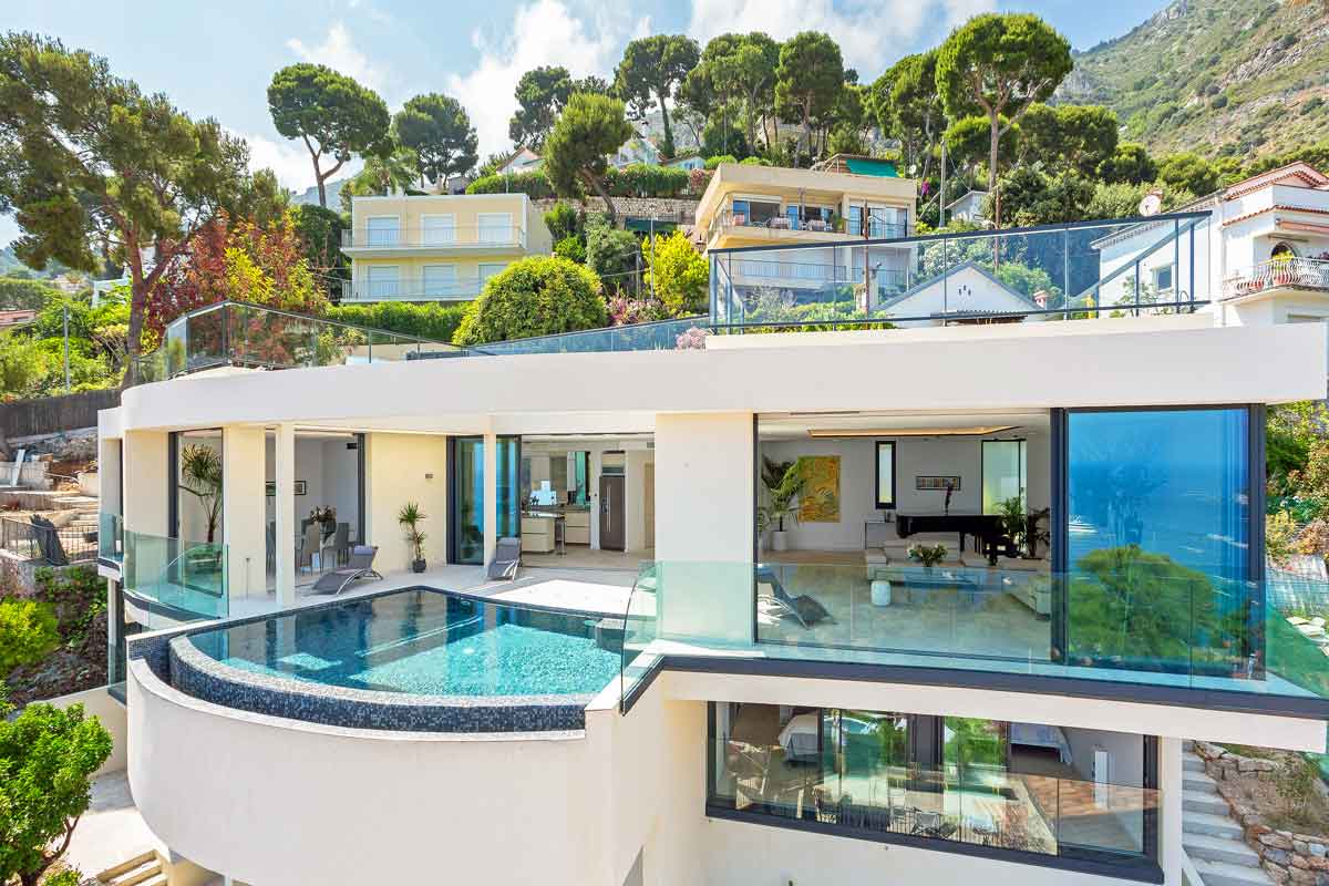 Exclusive Villa rental Cote d-Azur