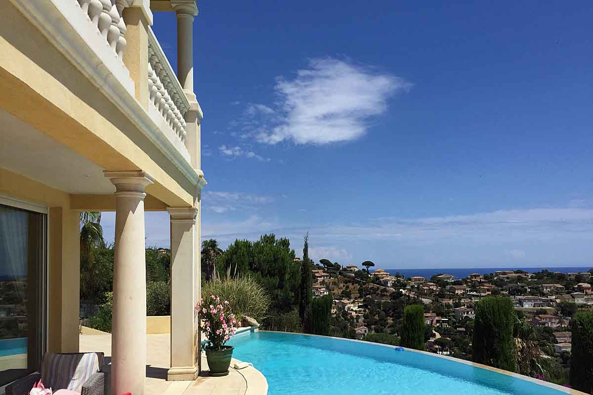 French Riviera Villa with pool