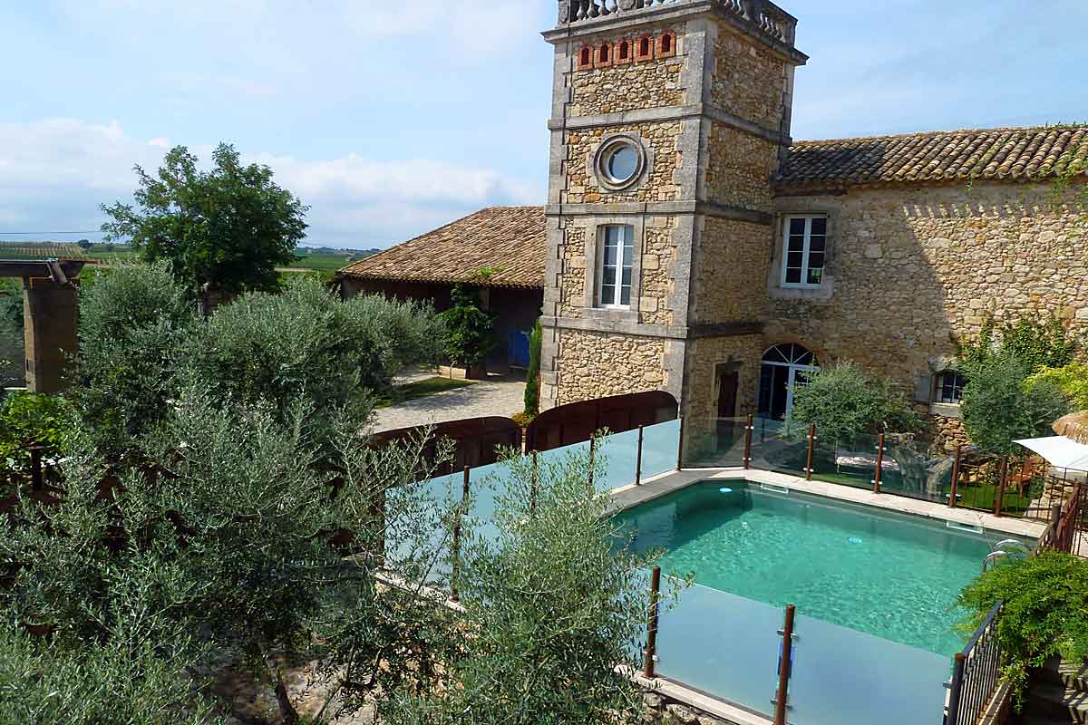 Villas to Rent in the South of France Villas with Pools & by the Sea