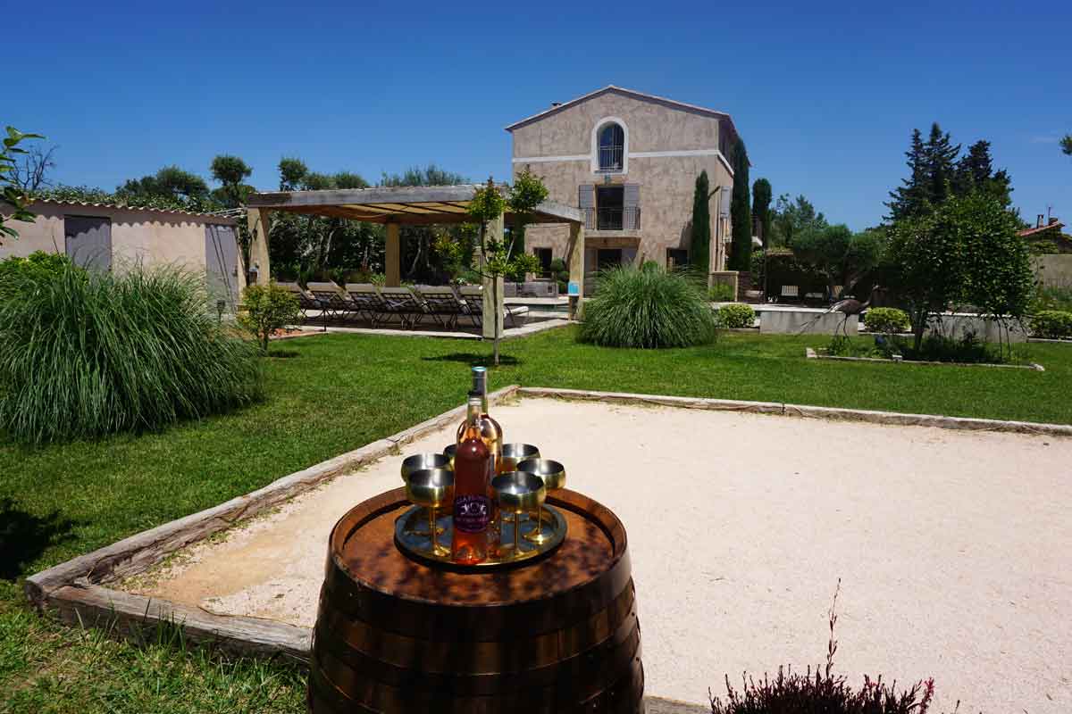 Provencale Stone Villa To Rent With Pool Near Toulon