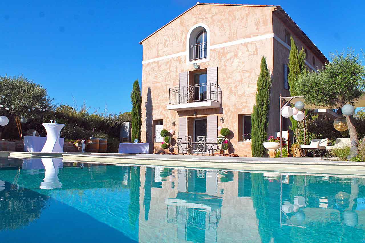 Provencale Stone Villa To Rent With Pool Near Toulon