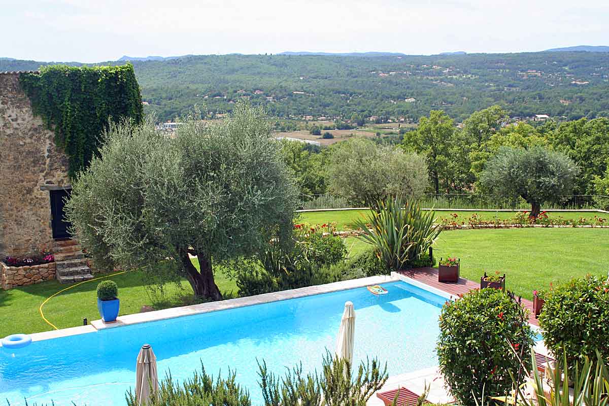 French-Riviera-Rental-sleeps-14