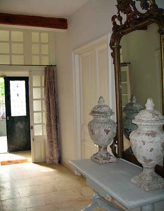 Pezenas-Villa-Sleeps-12