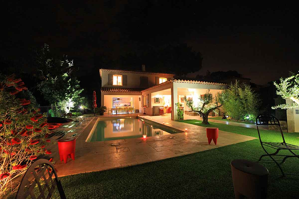 Bormes-Les-Mimosa Holiday Villa with pool
