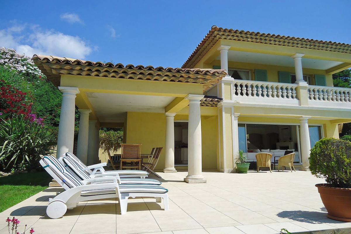 South France Villa with heated pool and air-con  near Ste Maxime 