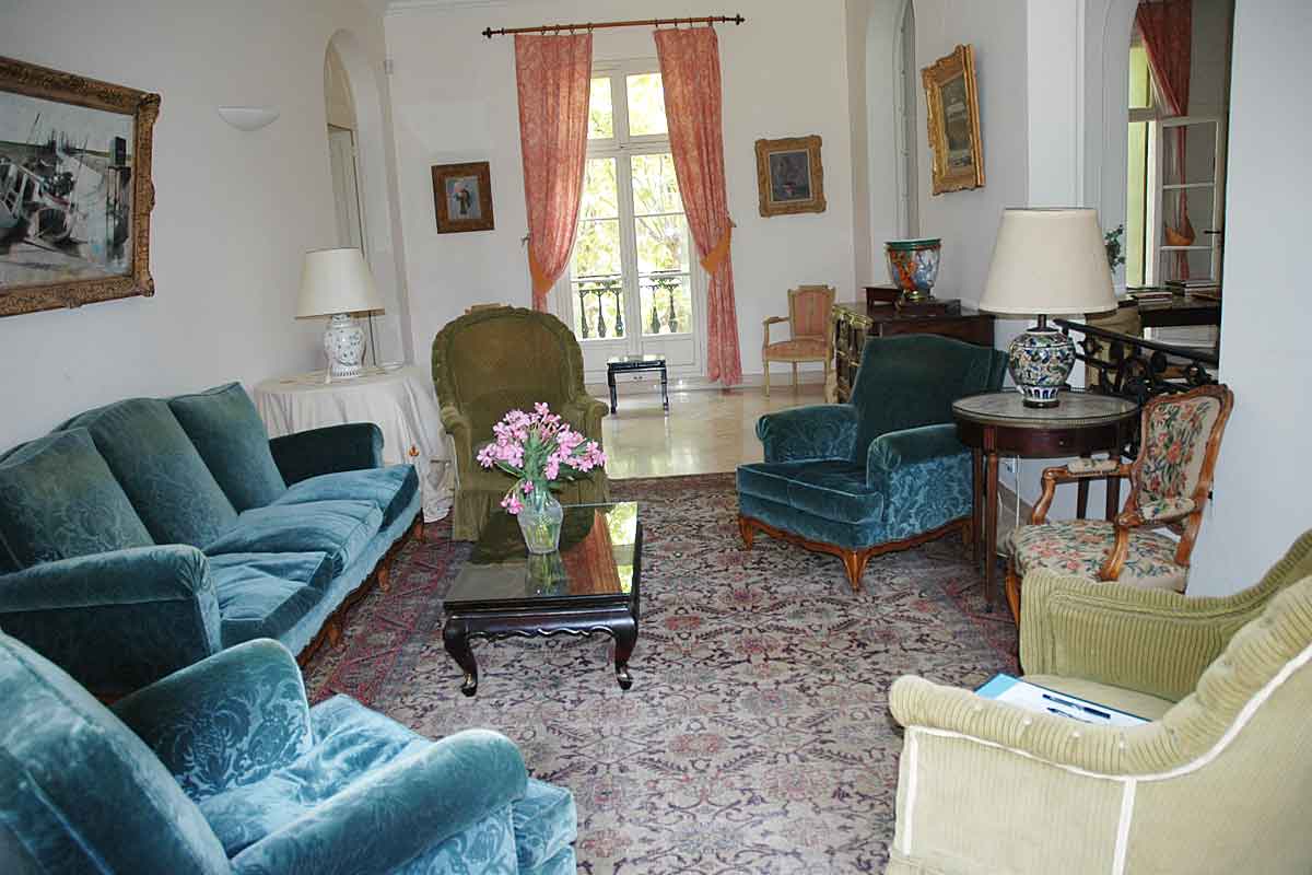 Languedoc Chateau for rent sleeps 14