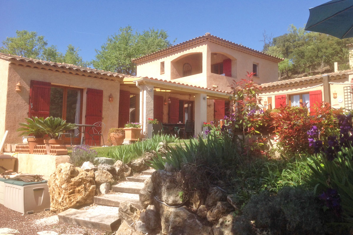 Cote d'Azur family rental for 6 with pool