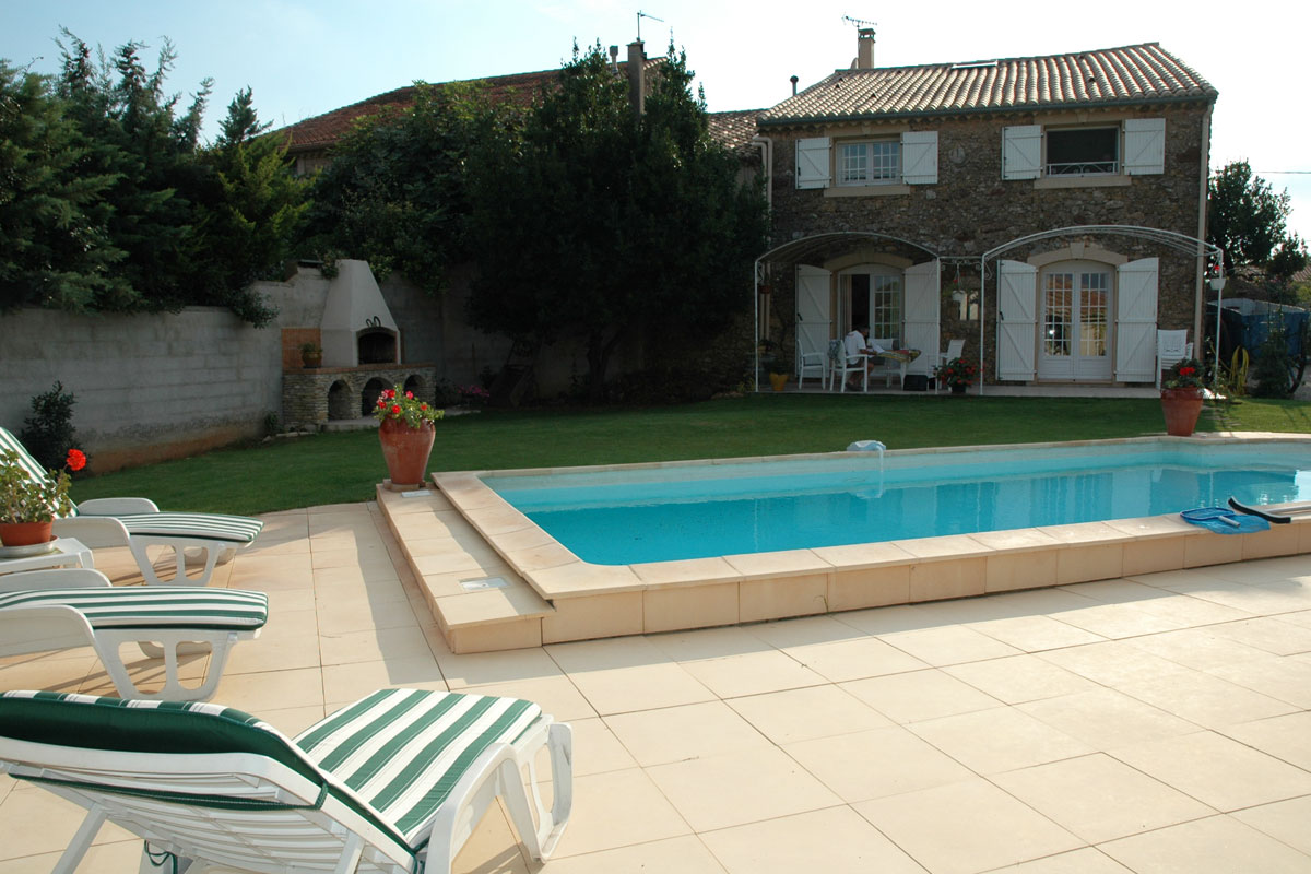 South Of France Holiday Accommodation With Pool To Rent Near St