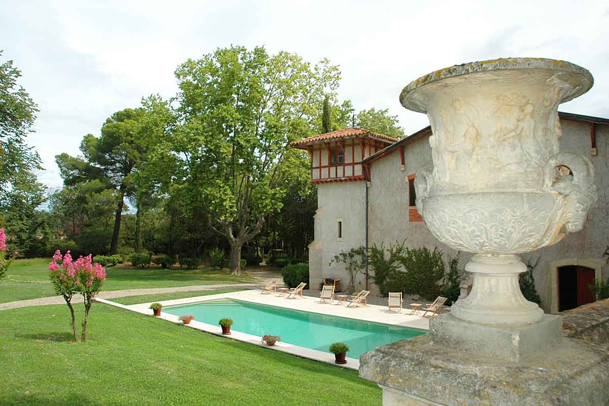 Languedoc Chateau for rent sleeps 14