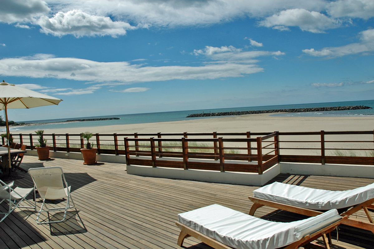 Cap d'Agde Beachfront Villa