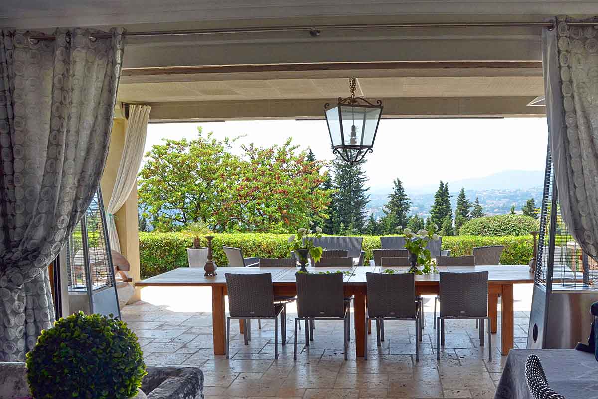 Luxury villa for rent Valbonne