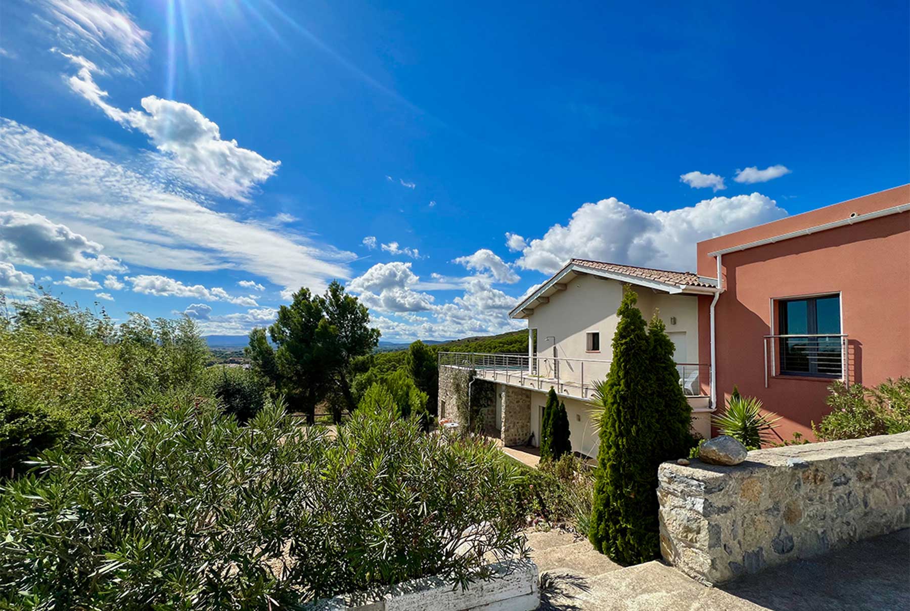 Narbonne holiday villa