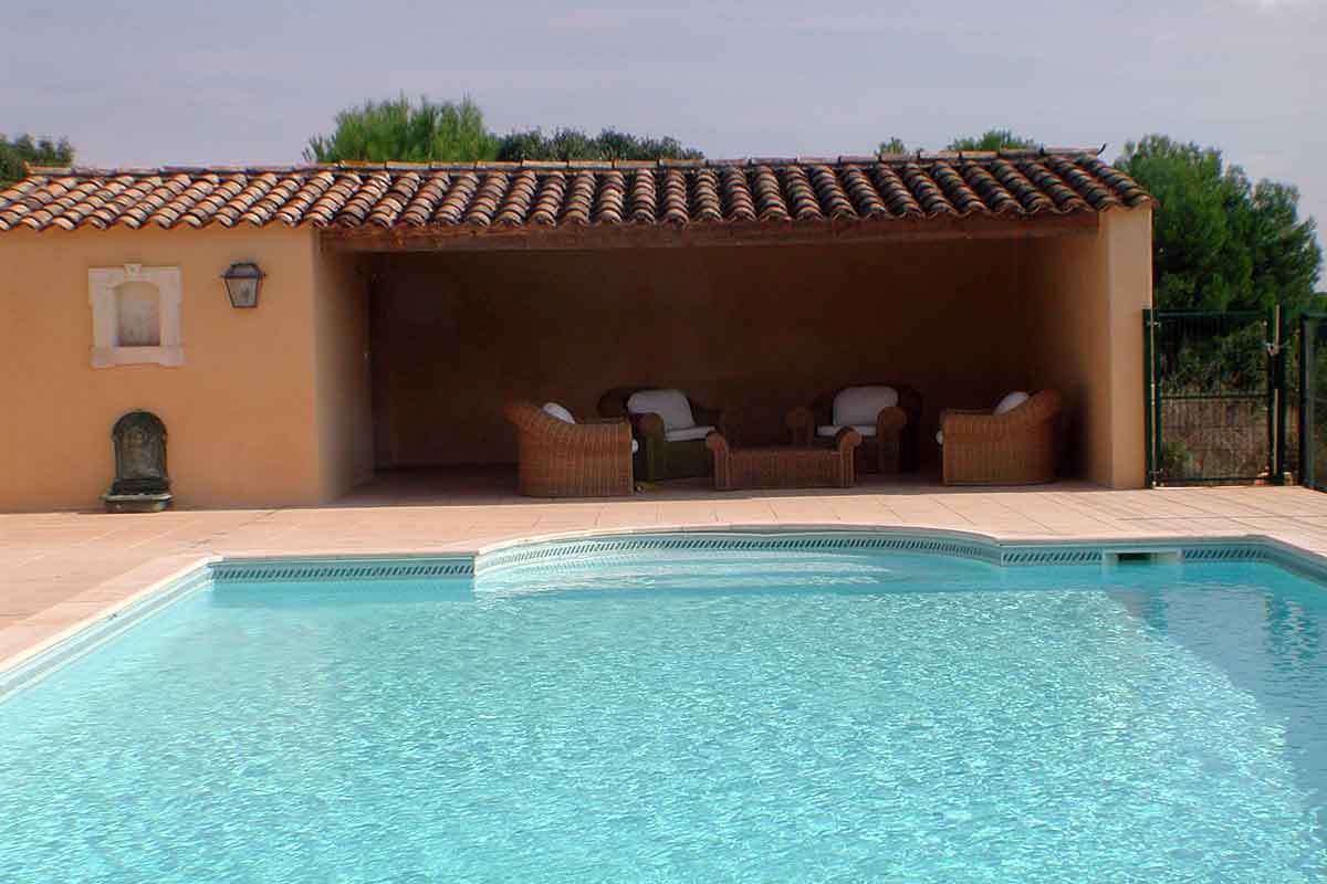 Languedoc Villa with pool sleeps 14