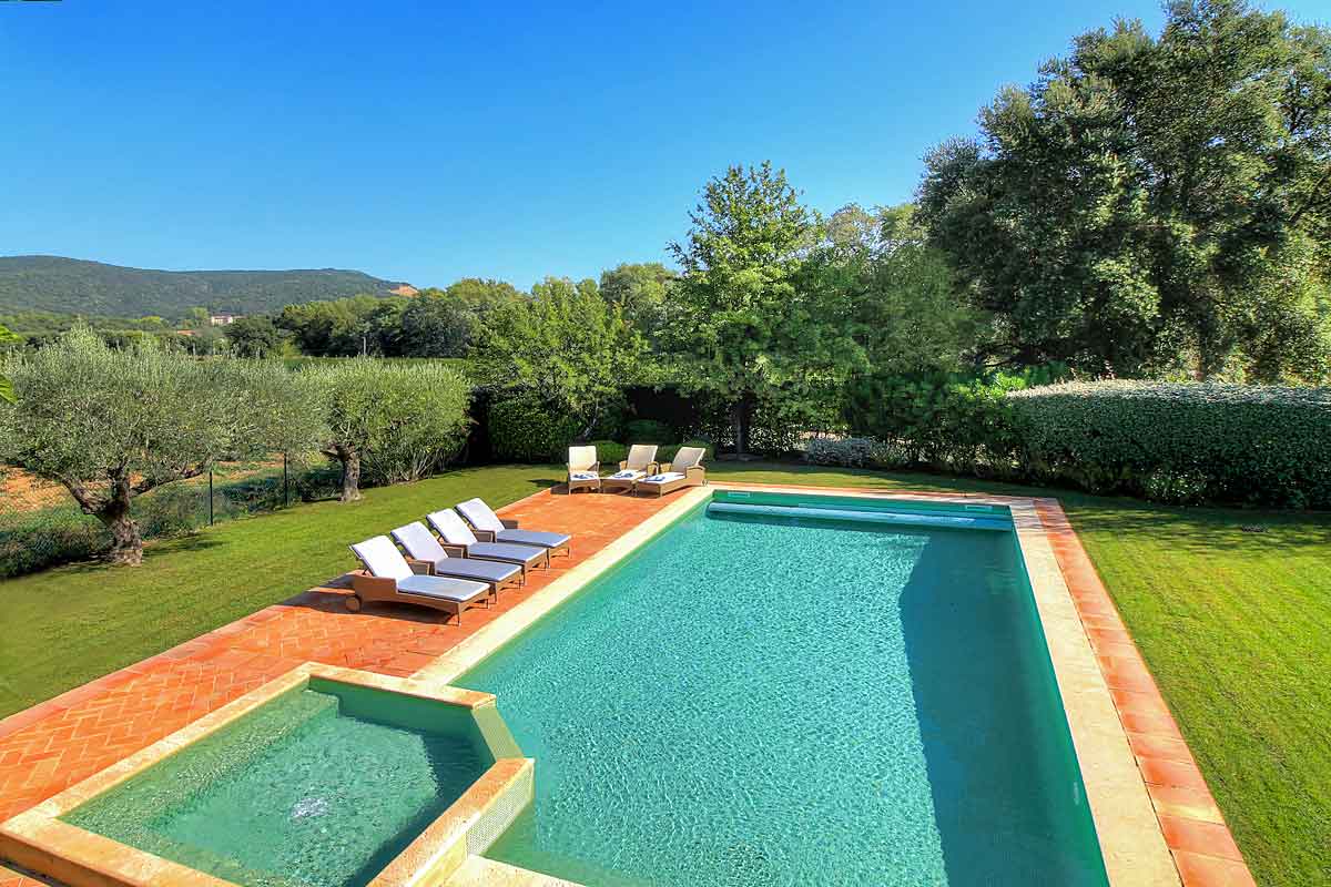 Luxury villa in Cote d'Azur