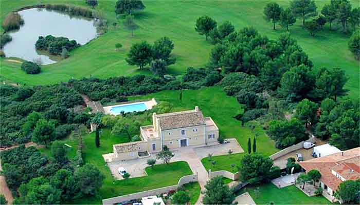 Languedoc Villa with pool sleeps 14