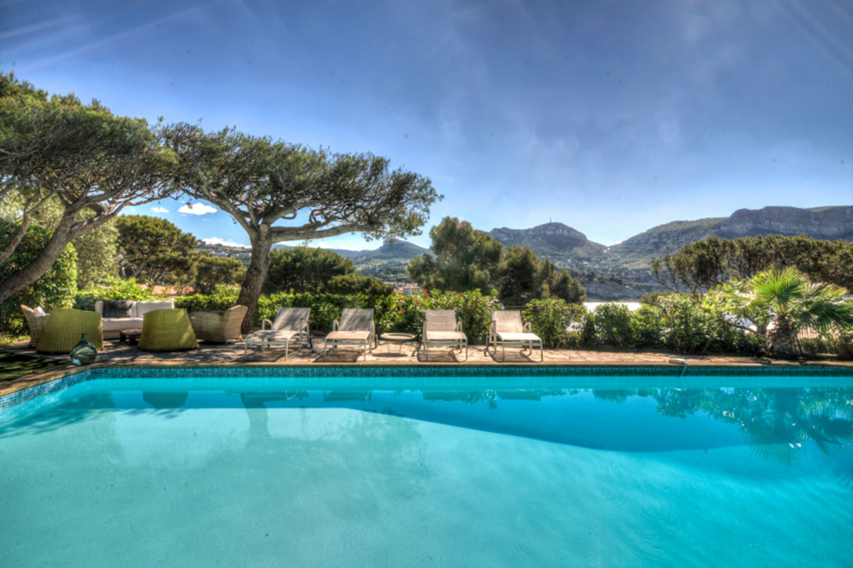 Holiday Villas Near Cassis With Pool Holiday Villas Near Cassis With Pool