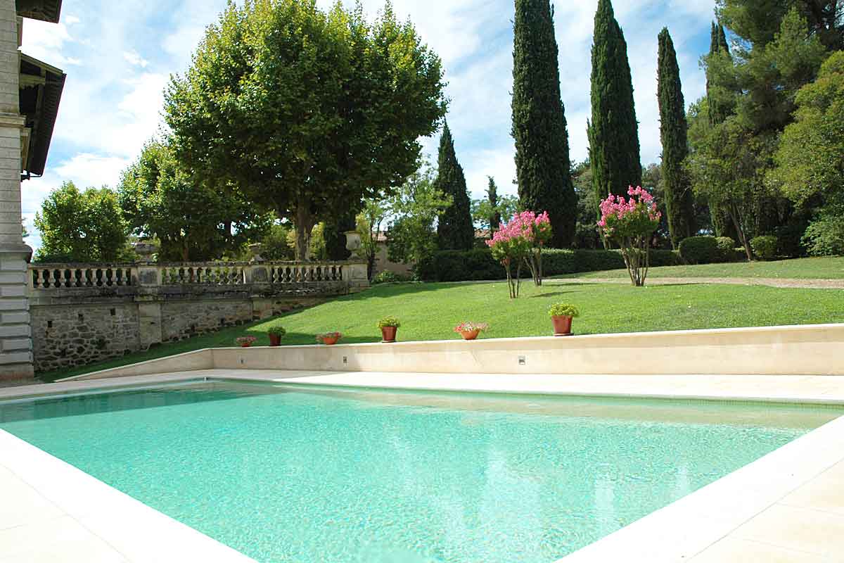 Languedoc Chateau for rent sleeps 14