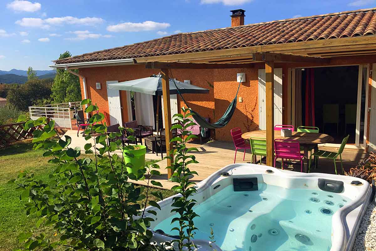 Family Holiday Villa Beziers with pool 