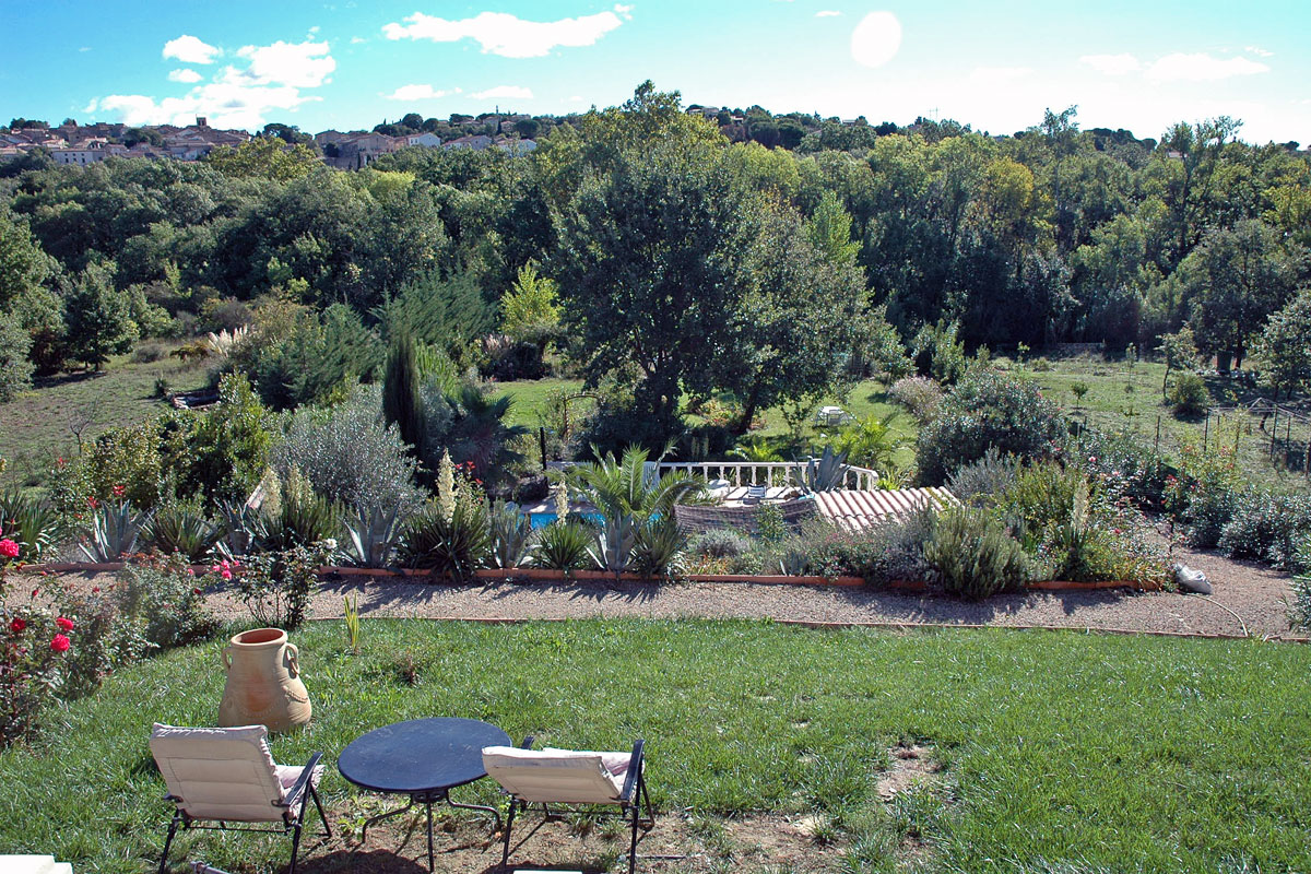 Large villa for families in the South of France